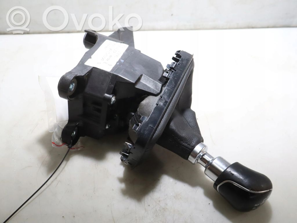 Gear shifter/selector