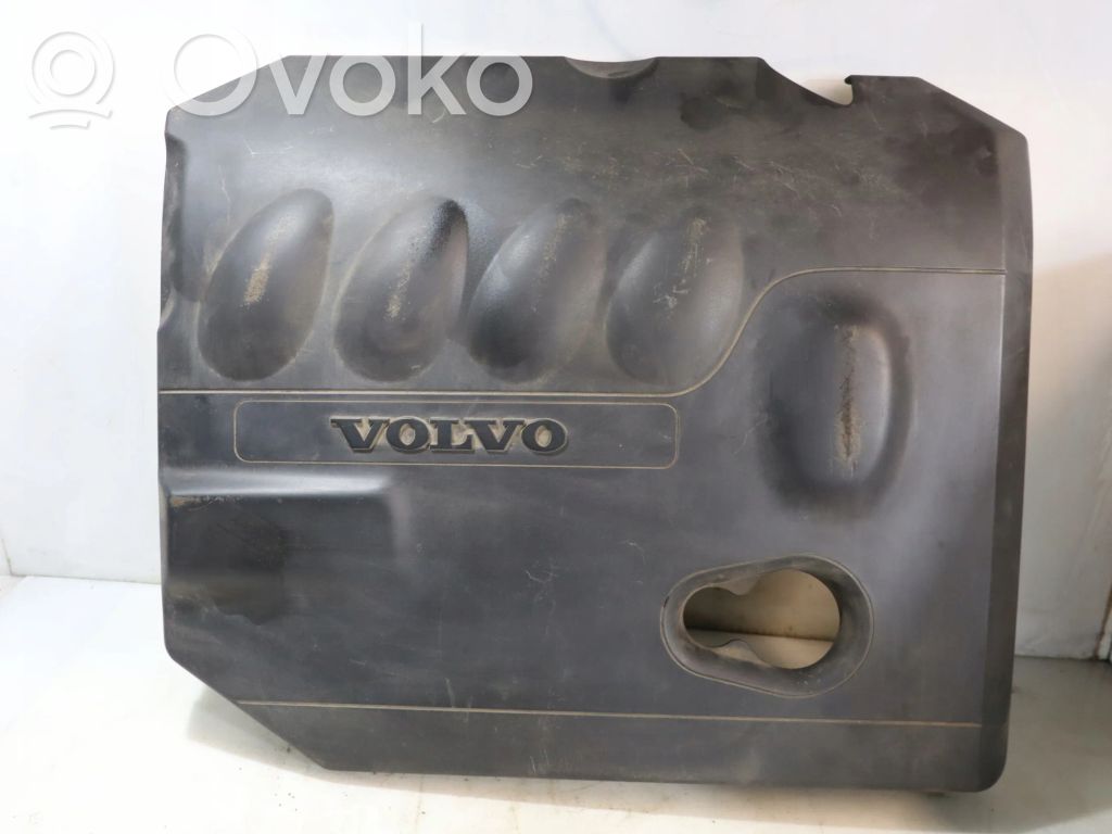 Couvercle cache moteur