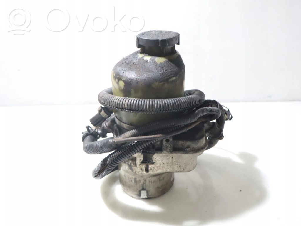 Opel Astra H Ohjaustehostimen pumppu 