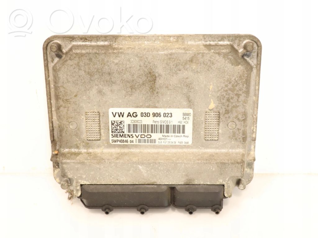 Engine control unit/module ECU   5WP40846