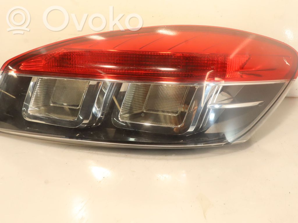 Takavalot   89319641