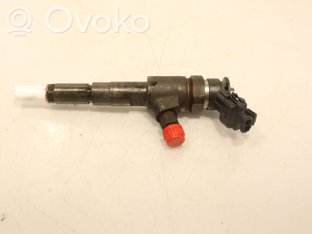Injector combustibil   0445110135