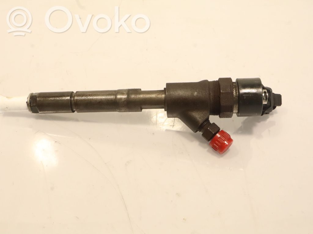 Injector combustibil   0445110227