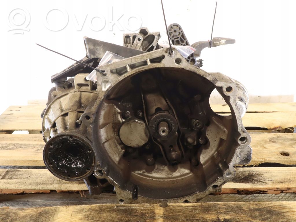 Skoda Octavia Mk3 (5E) Manualna 5-biegowa skrzynia biegów 