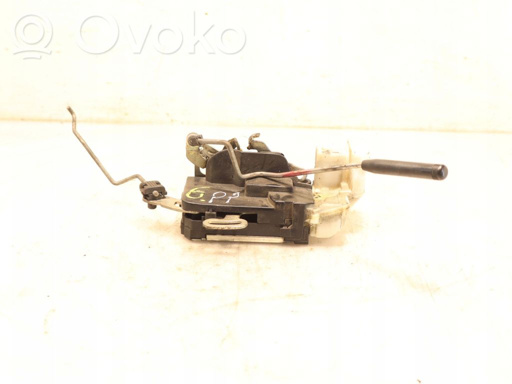 Etuoven lukko