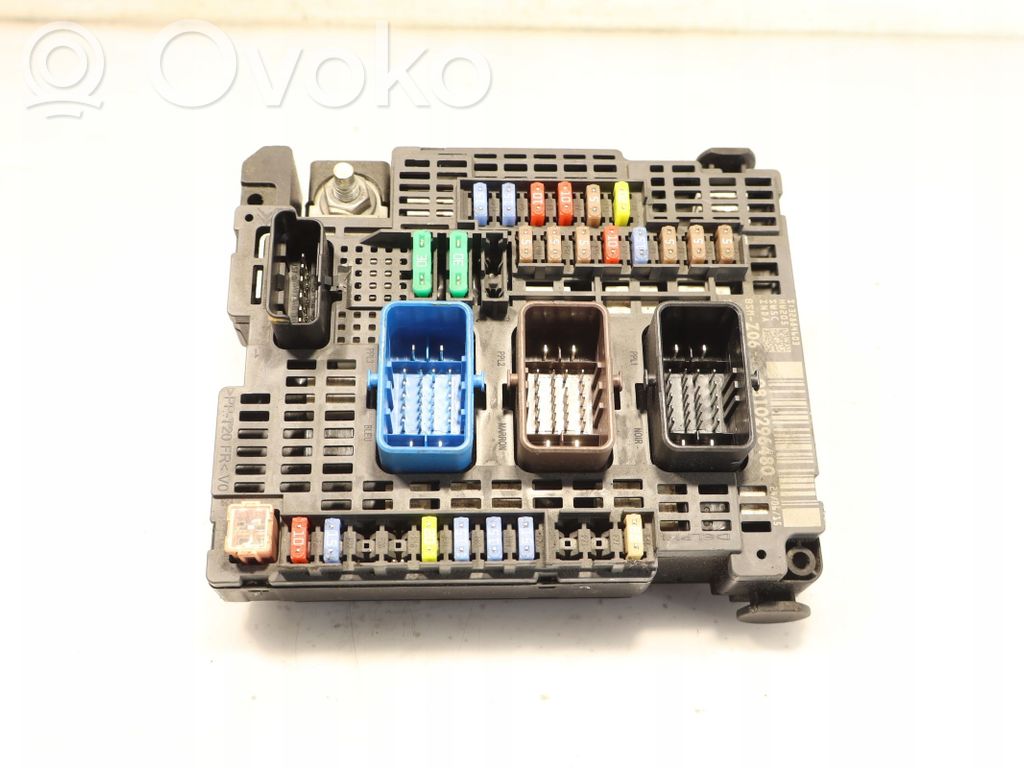 Fuse box set