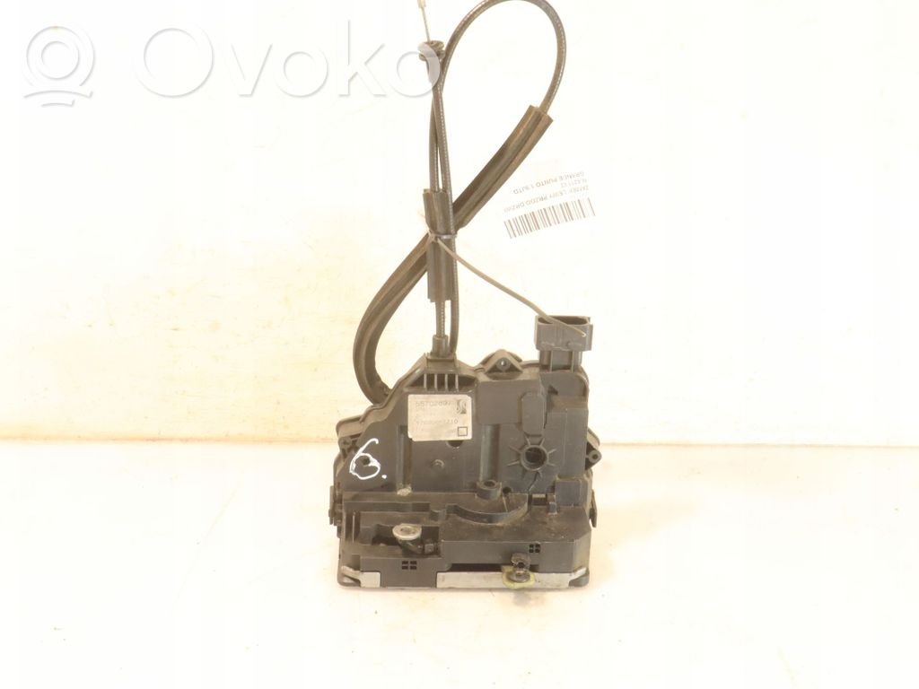 Fiat Grande Punto Zamek drzwi przednich 
