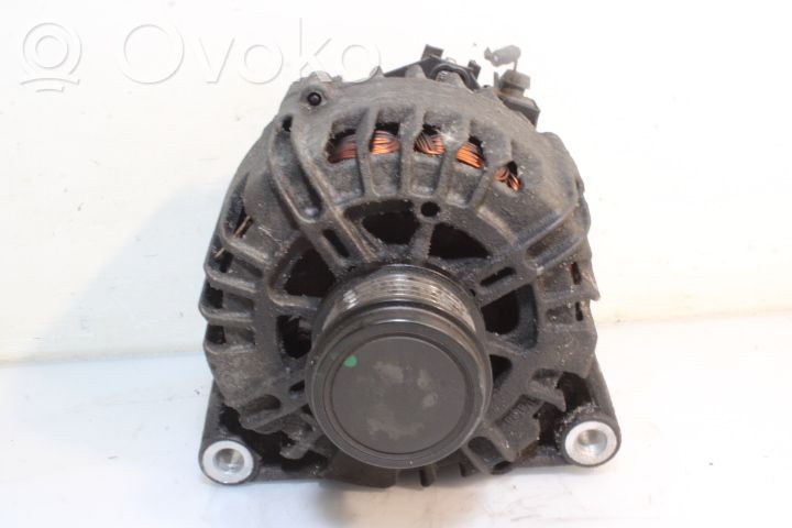 Alternador