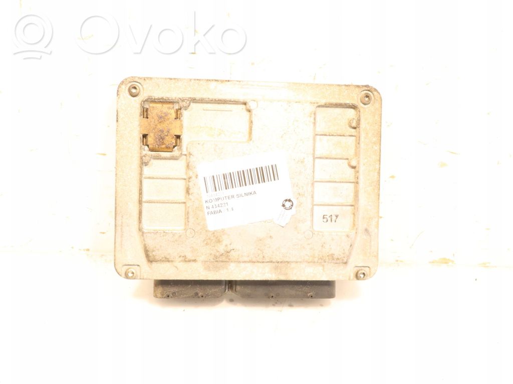 Komputer / Sterownik ECU silnika   5WP40181