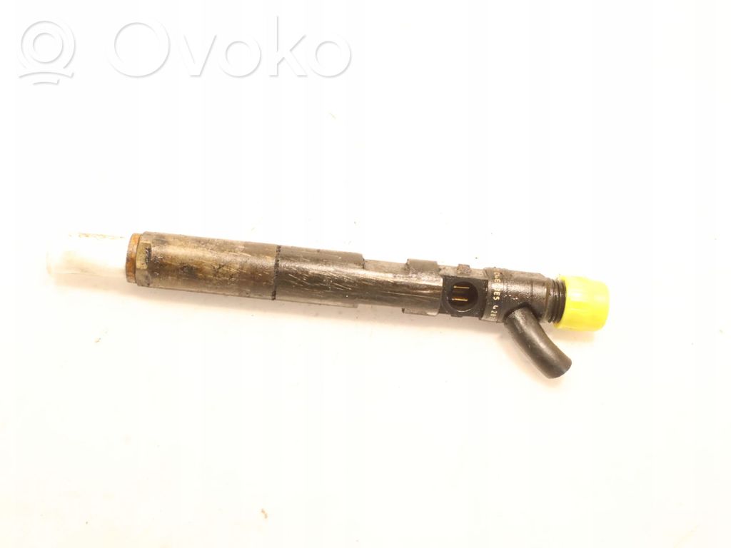Renault Clio II Polttoainesuutin 