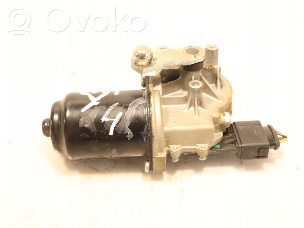 Skoda Fabia Mk3 (NJ) Motor del limpiaparabrisas
