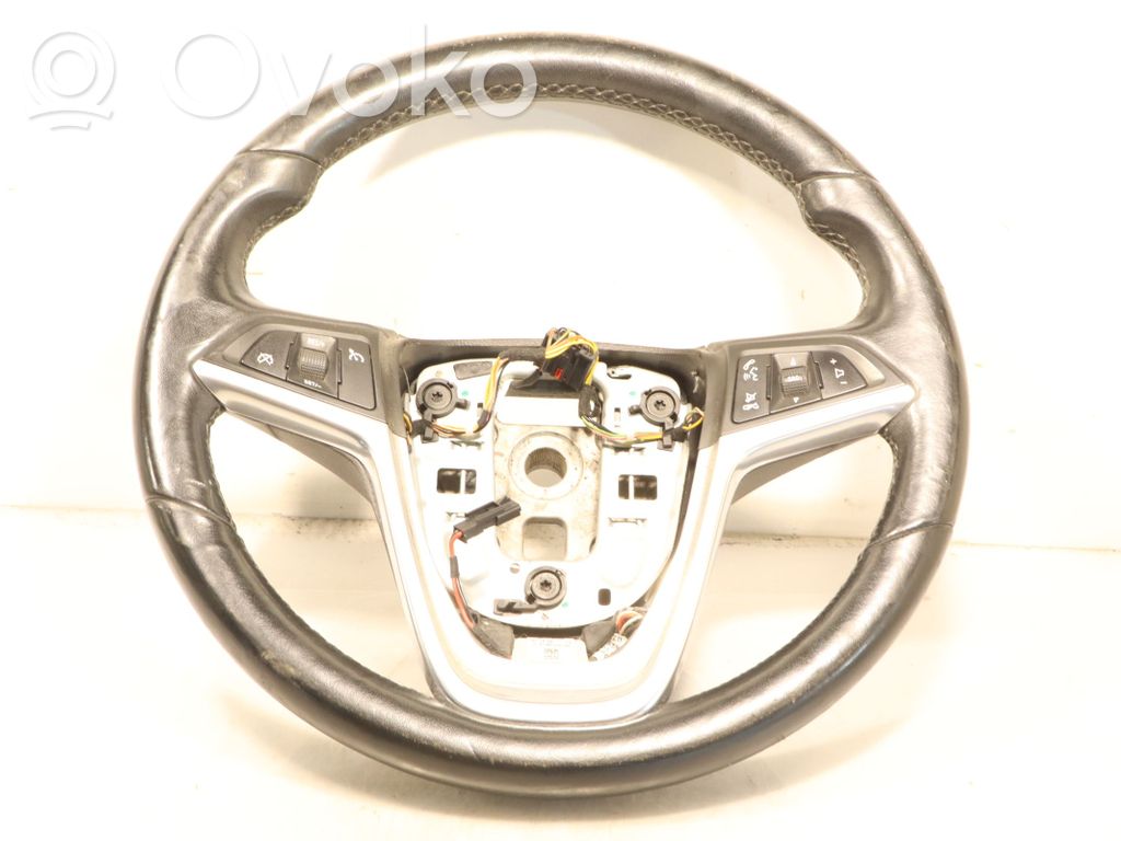 Opel Meriva B Ohjauspyörä 