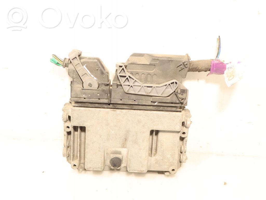 Engine control unit/module ECU   0261S19782