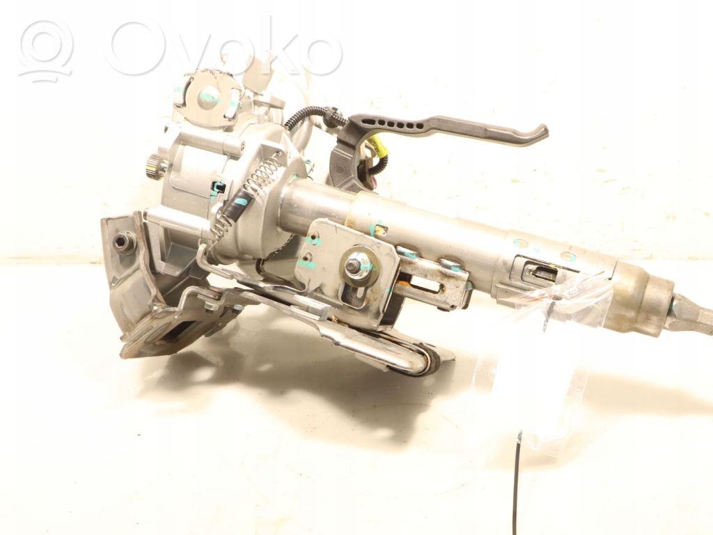 Mazda 2 Vairo stiprintuvo siurblys 
