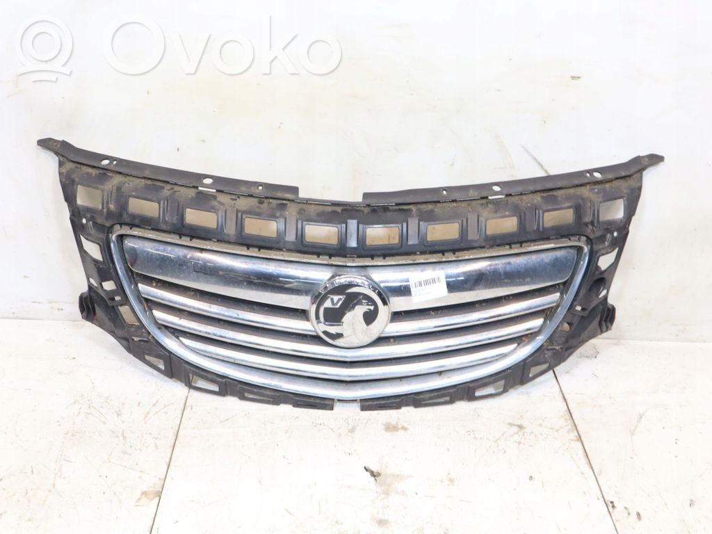 Opel Insignia A Etusäleikkö 