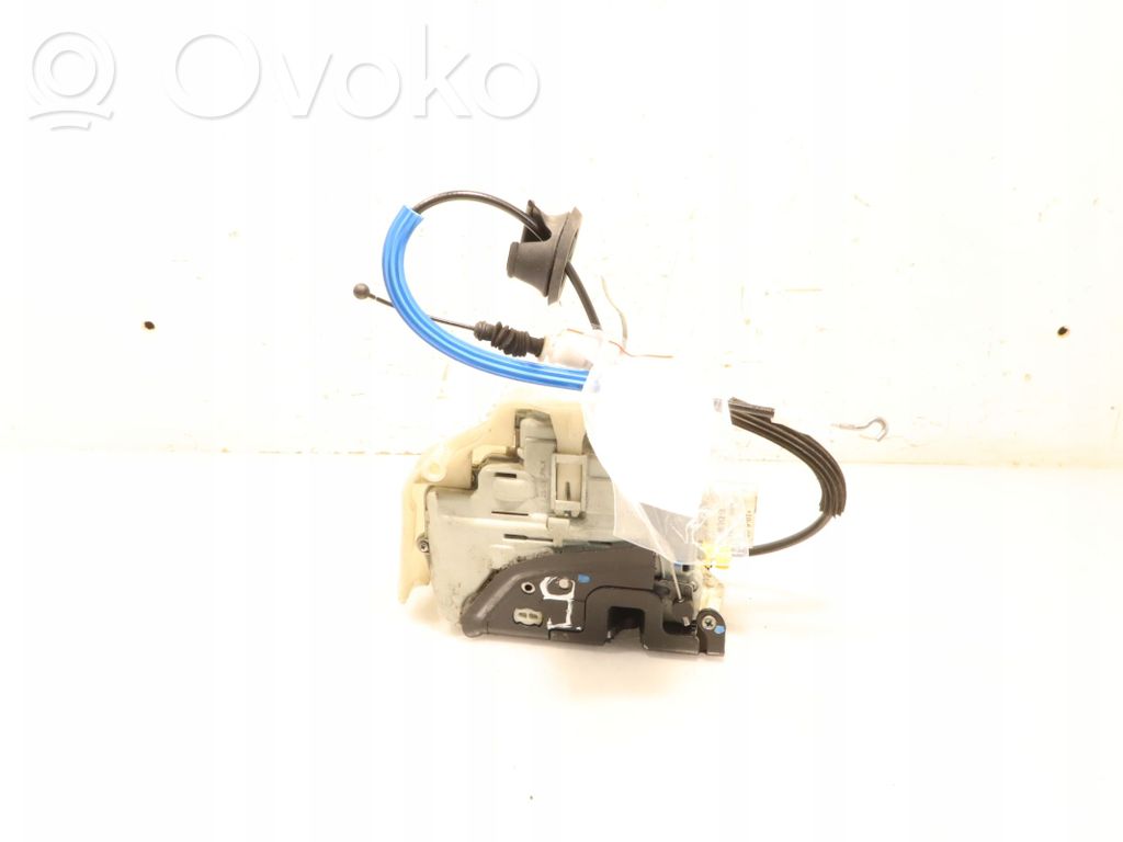 Audi A5 8T 8F Front door lock 