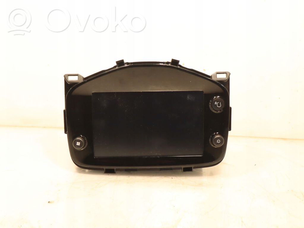 Toyota Aygo AB40 Konsola środkowa / Radio / GPS 