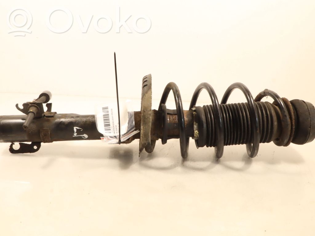 Volkswagen Polo V 6R Amortyzator osi przedniej ze sprężyną 