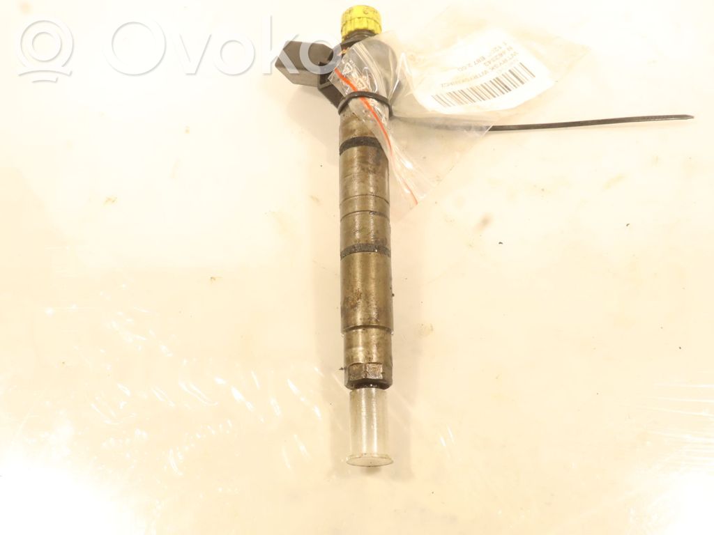 BMW 1 E81 E87 Fuel injector 