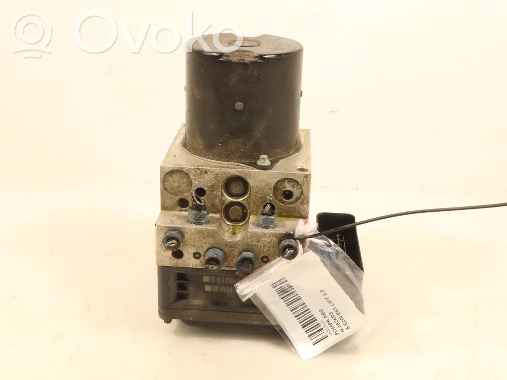 BMW 5 E60 E61 ABS bloks 