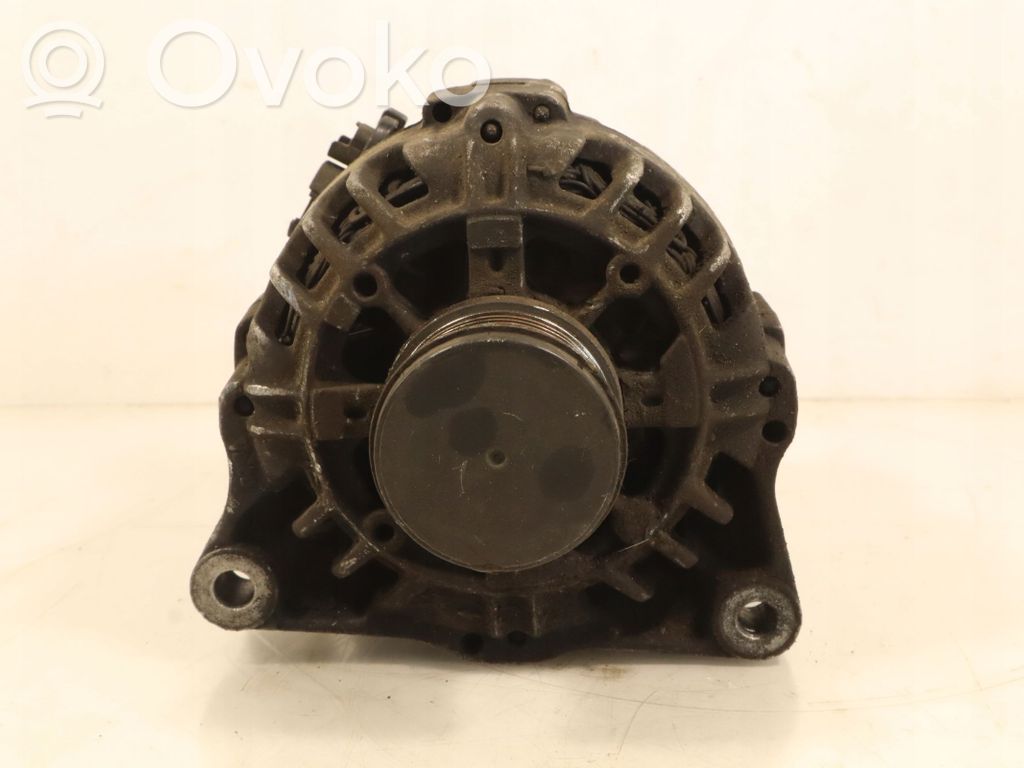 Alternator   LRA03080