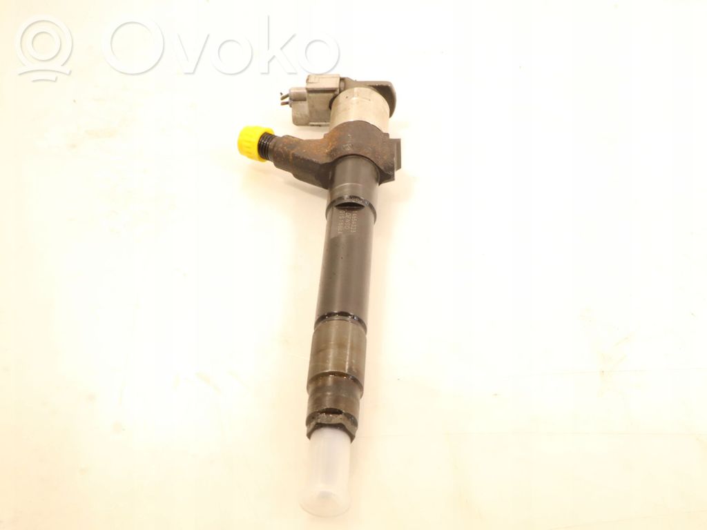 Mitsubishi Outlander Inyector de combustible 