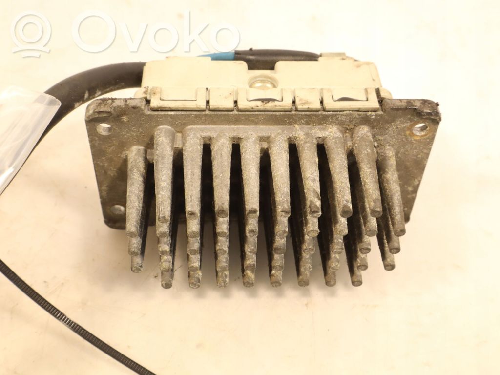 Volkswagen Phaeton Pečiuko ventiliatoriaus reostatas (reustatas) 