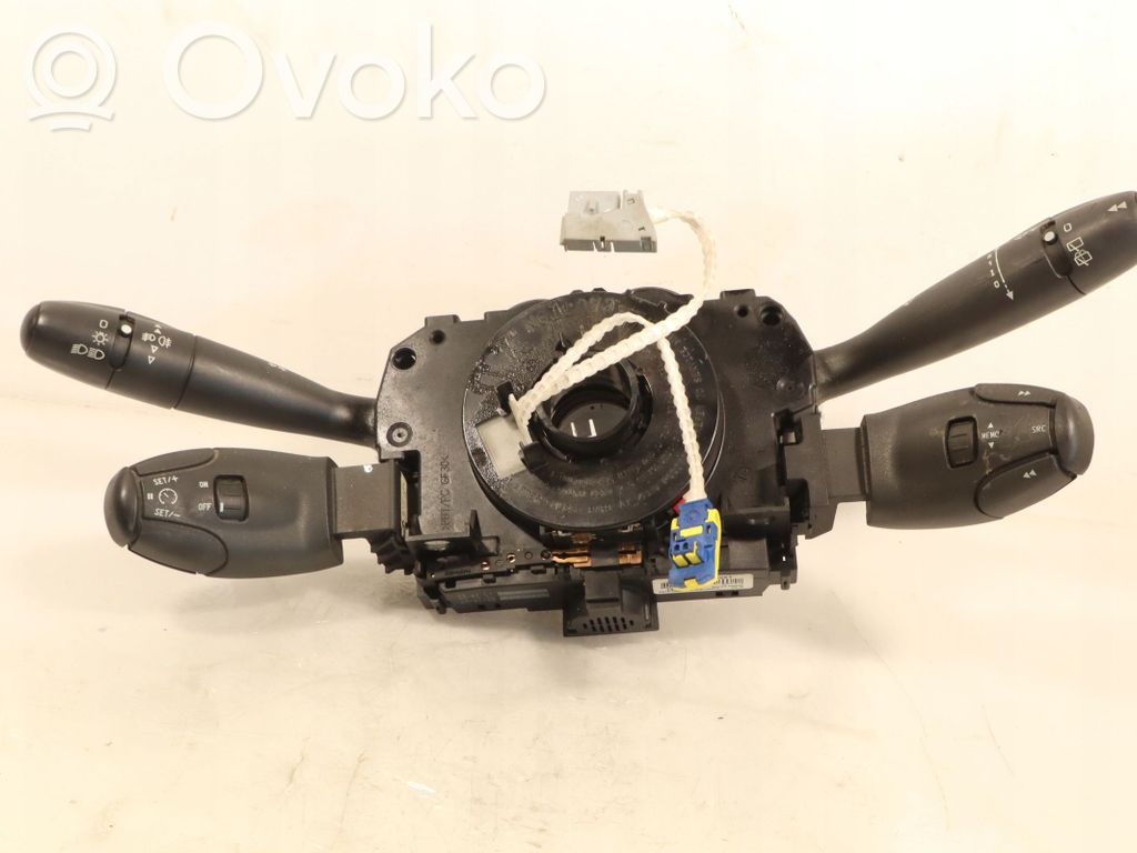 Peugeot 308 Light switch 