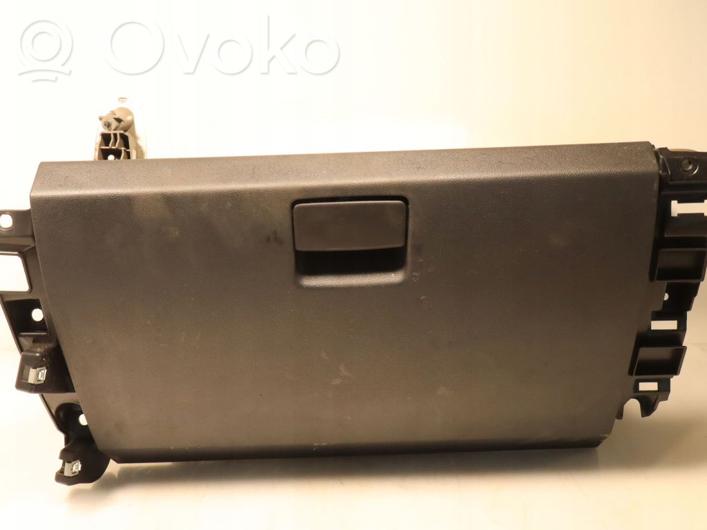Opel Movano B Guantera 