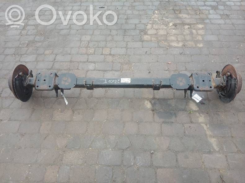 Opel Movano B Travesaño trasero 