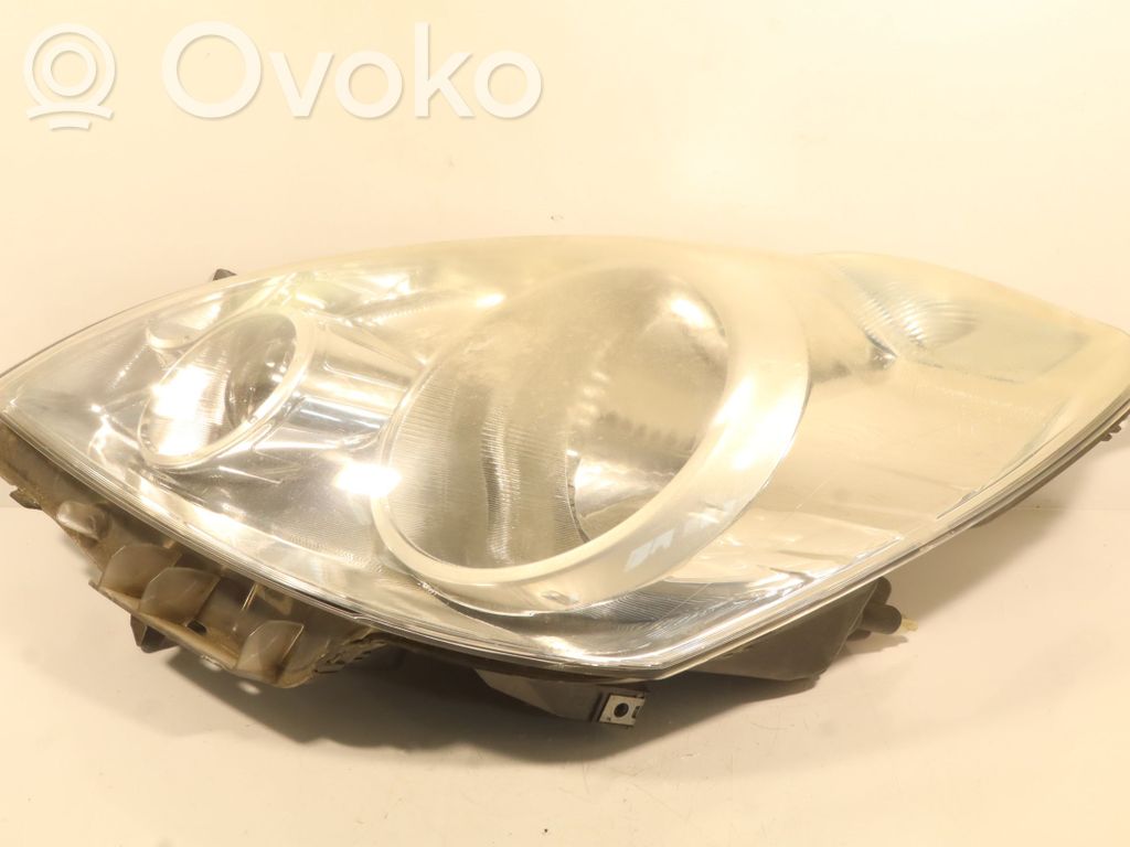 Nissan Note (E11) Headlight/headlamp 