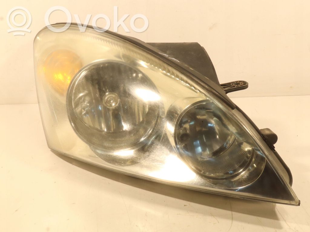 KIA Ceed Headlight/headlamp 