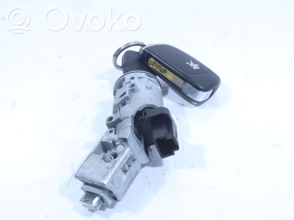 Peugeot Partner Užvedimo spynelė 