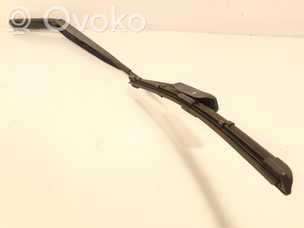 Renault Clio IV Ramię wycieraczki szyby przedniej / czołowej 