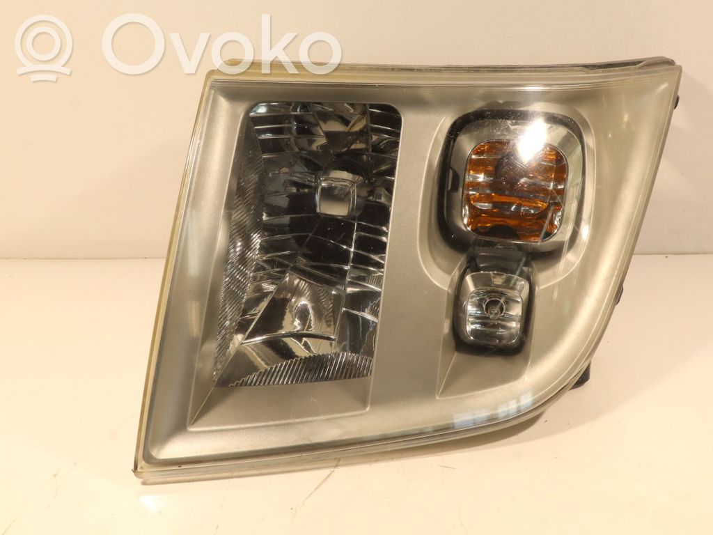 Headlight/headlamp   20B735B