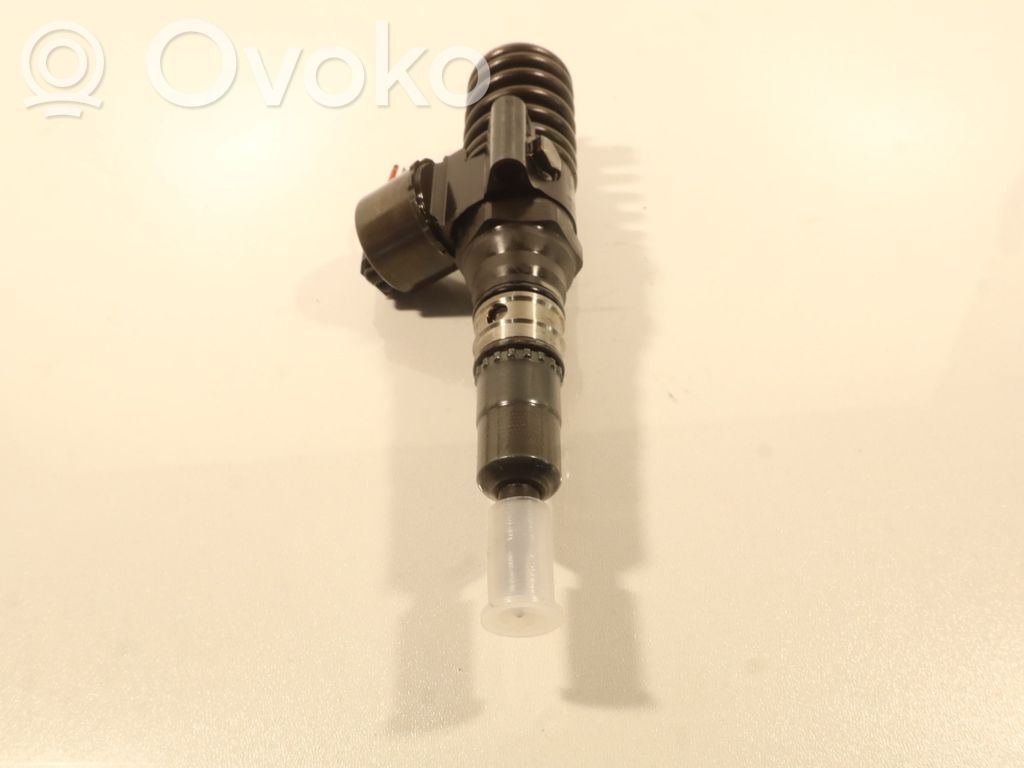 Inyector de combustible   0414720403