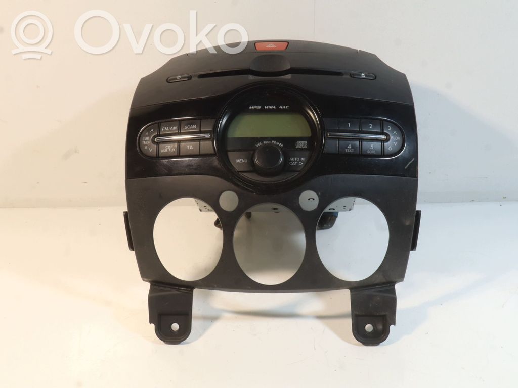 Konsola środkowa / Radio / GPS   DS82669R0