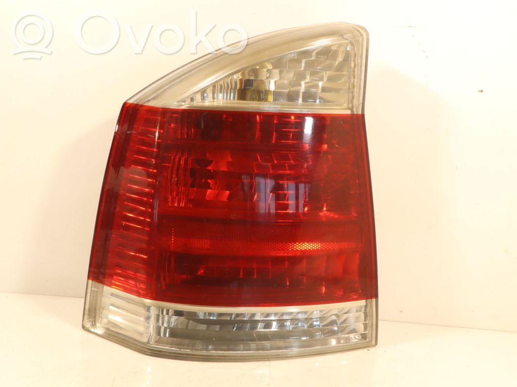 Opel Vectra C Feux arrière / postérieurs