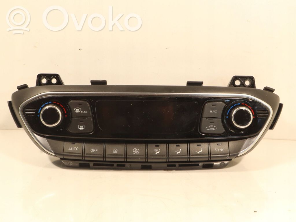 Przełącznik / Włącznik nawiewu dmuchawy   97250G4351