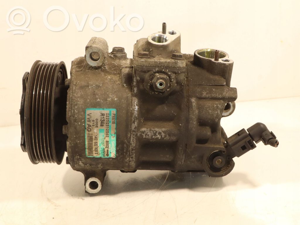 Volkswagen PASSAT B6 Compressore aria condizionata (A/C) (pompa)