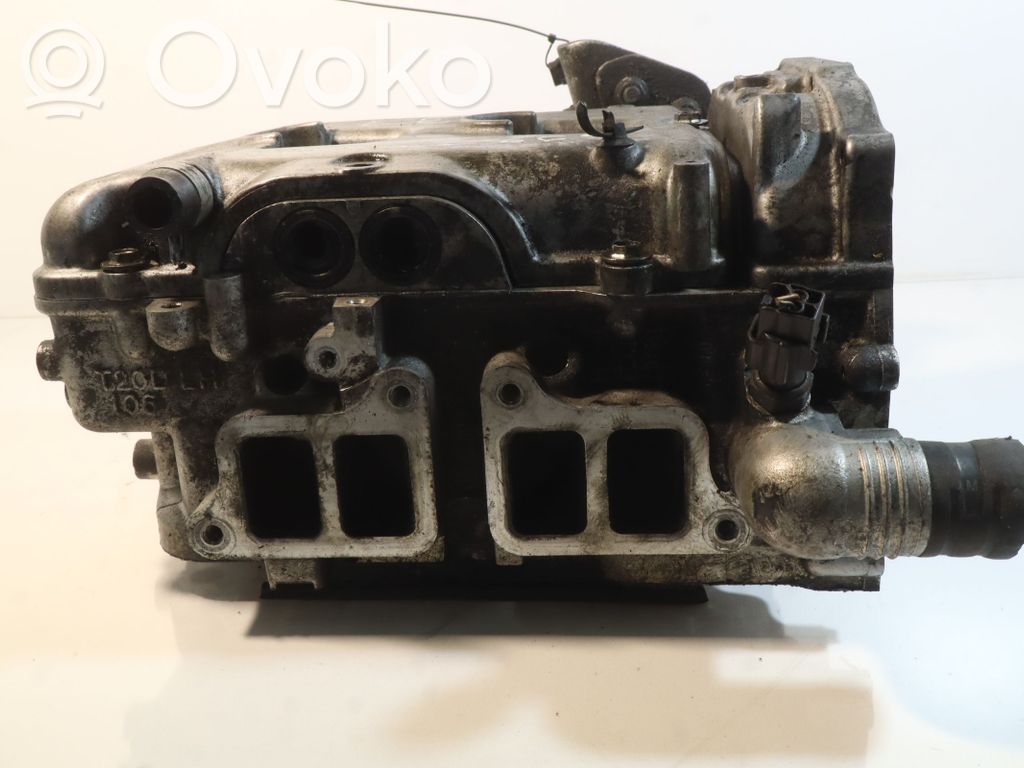 Subaru Forester SH Engine head 