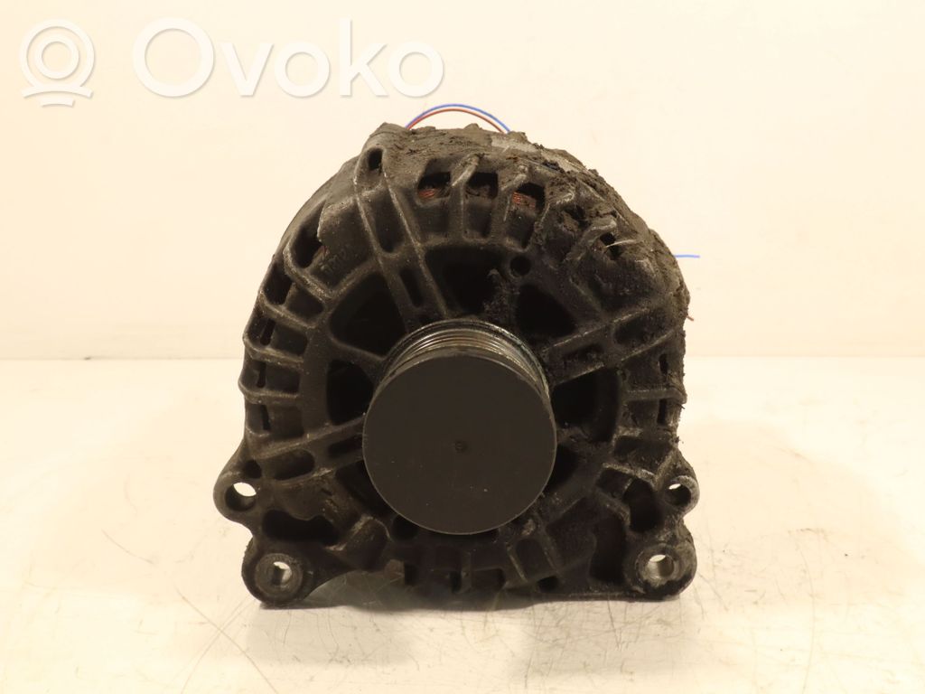 Volkswagen Golf VI Alternator