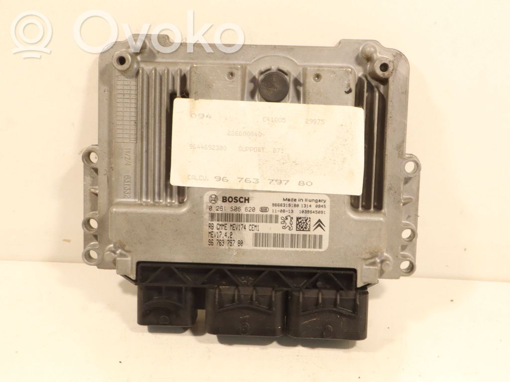 Citroen C4 II Unitate control motor/modul ECU