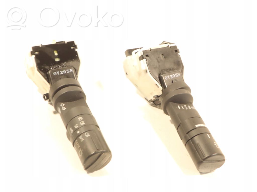Nissan Qashqai Przełącznik świateł