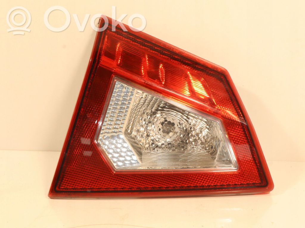 Rear/tail lights