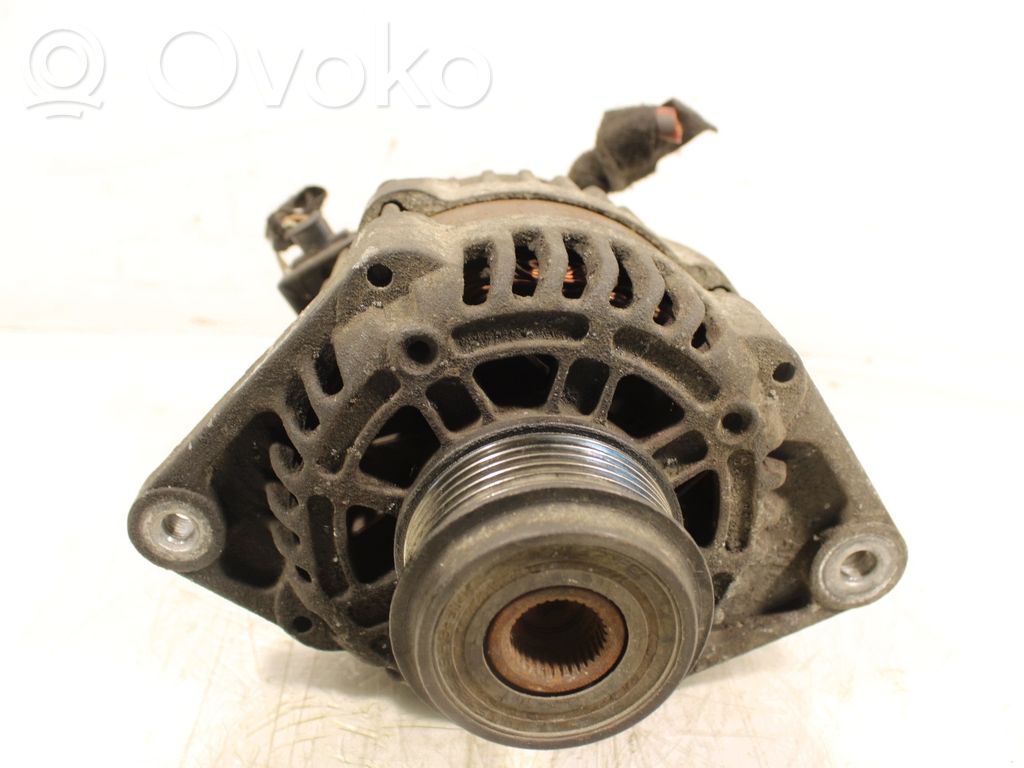 Opel Astra J Alternador