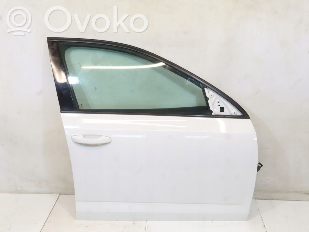 Skoda Octavia Mk4 Дверь