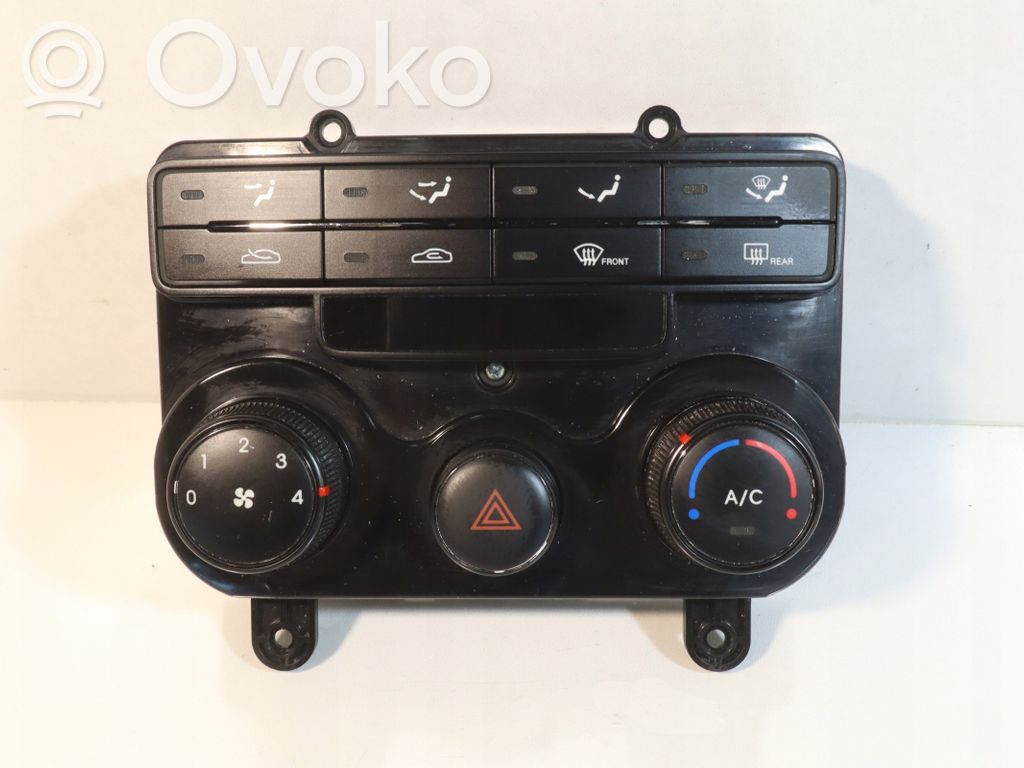 Hyundai i30 Przełącznik / Włącznik nawiewu dmuchawy