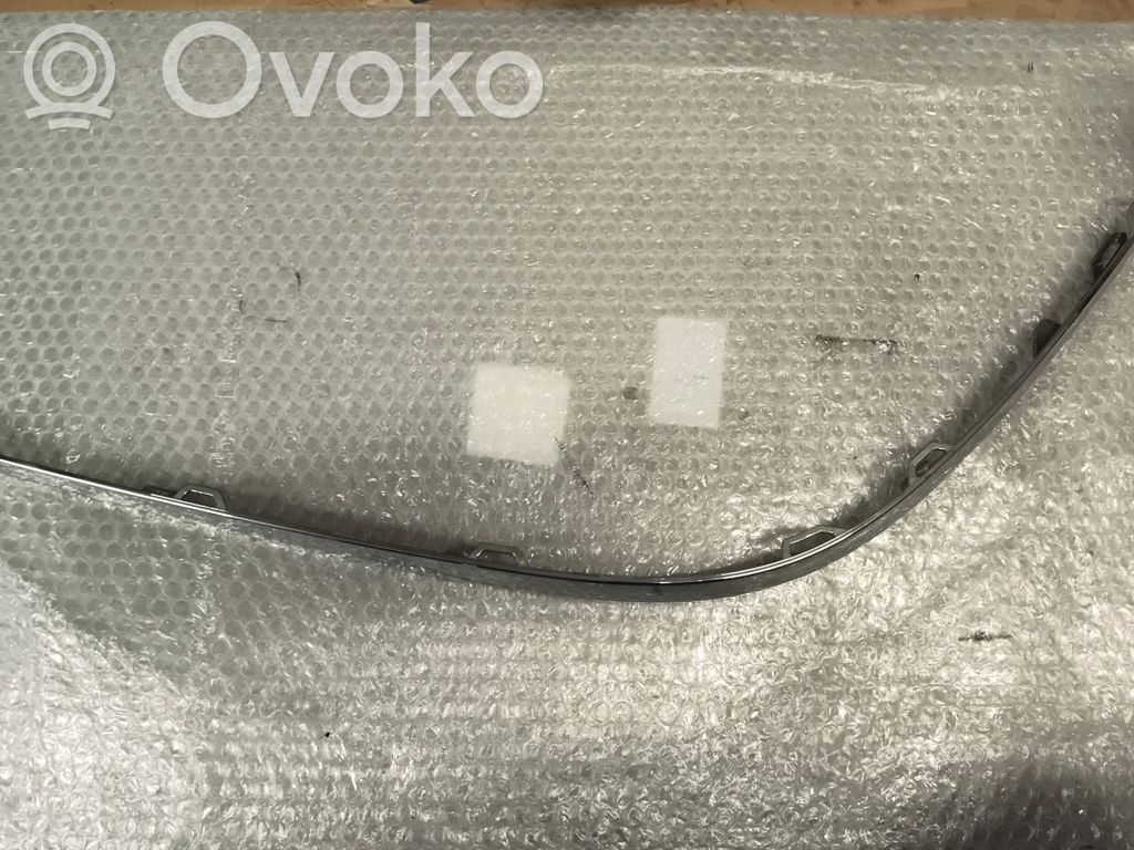Volkswagen PASSAT B7 Ornament bară spate 