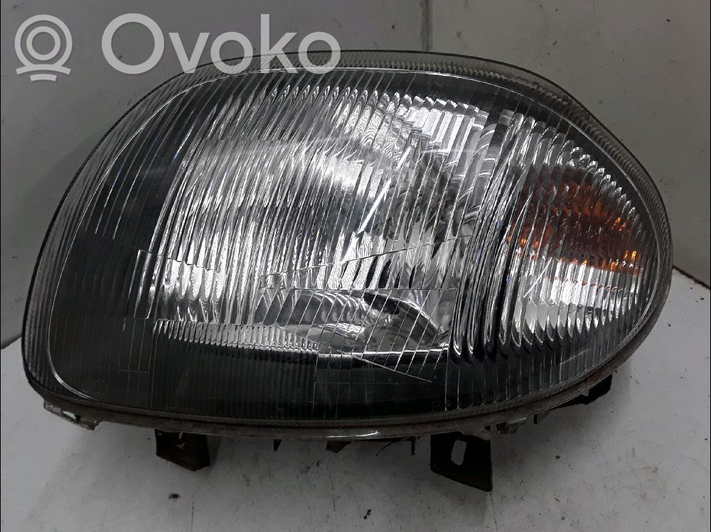 Renault Clio II Headlight/headlamp 